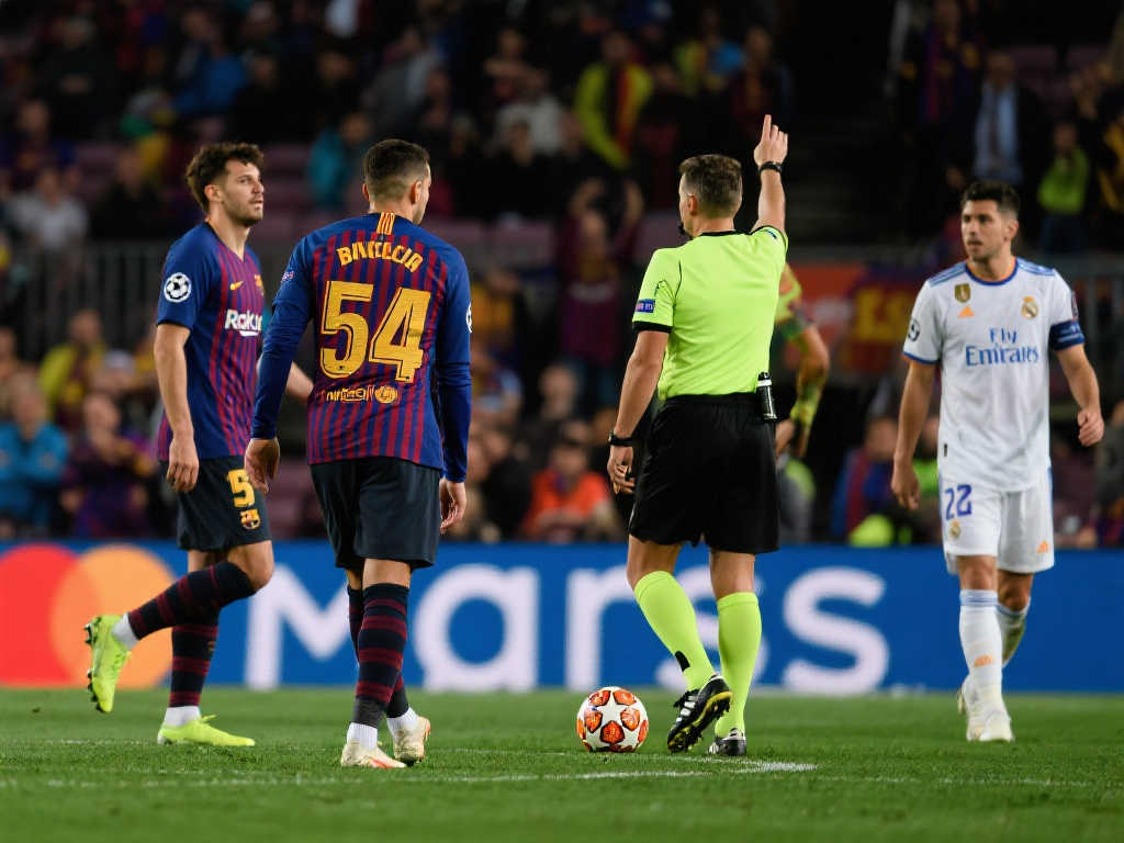 疯狂巴萨“化身皇马”，5比4惊天逆转未能彻底征服对手